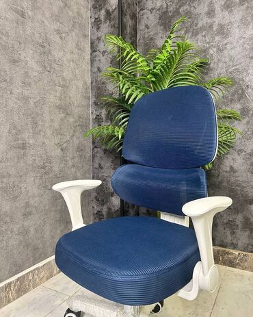 Ofis və oyun kresloları: Yeni, Təkərli, Qolları tənzimlənir, Dəri — 4