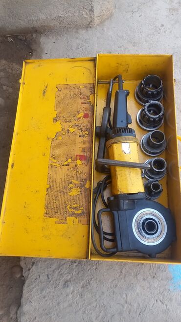 электронная книга по английскому языку 7 класс абдышева: Резборез германский. мало пользовался. состояние хорошее. режет хорошо