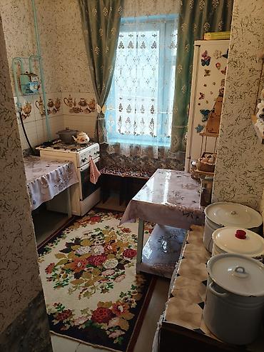 ПРОДАЕТСЯ 3-кв. 105 серии в центре Кара-Суу. Комнаты раздельные at lalafo.kg ПРОДАЕТСЯ 3-кв. 105 серии в центре Кара-Суу. Комнаты раздельные