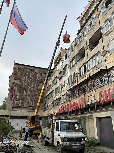 Услуги автокрана: Кран услуга 5-этажга жук которобуз Тар жерлерге кирип которобуз 500 — 9