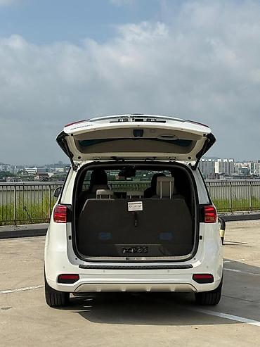 Kia Carnival: 2020 г., 2.2 л, Автомат, Дизель, Минивэн at lalafo.kg — 7 Kia Carnival: 2020 г., 2.2 л, Автомат, Дизель, Минивэн — 7