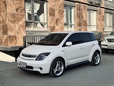 Toyota: Toyota Ist: 2002 г., 1.5 л, Автомат, Бензин, Хэтчбэк — 7