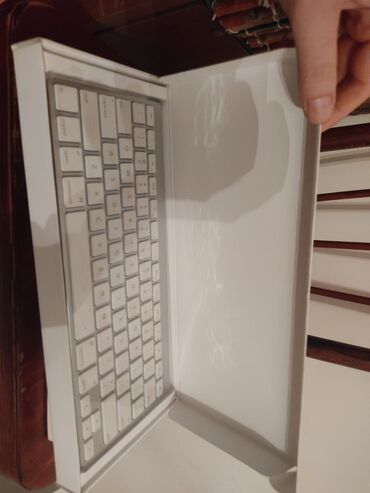 klaviatura apple: Apple klaviatura, təzə