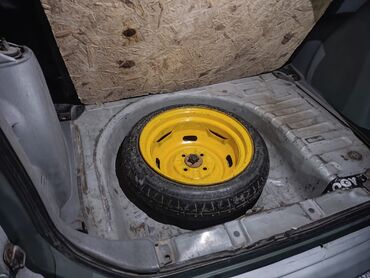 Toyota: Toyota Yaris Verso: 2001 г., 1.3 л, Механика, Бензин, Хэтчбэк — 6