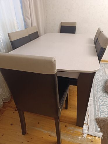 Qonaq otağı üçün, İşlənmiş, Açılan, Dördbucaq masa, 6 stul