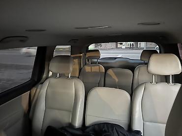 Kia: Kia Carnival: 2018 г., Минивэн — 3