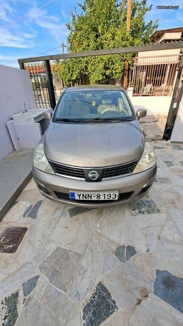 Nissan: Nissan Tiida: 1.6 l. | 2012 έ. Λιμουζίνα