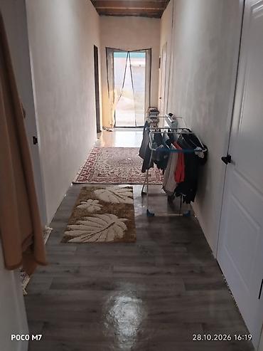 город джалалабад: Продаётся два Дома жилой все условий есть отопление вода внутри дома — 4
