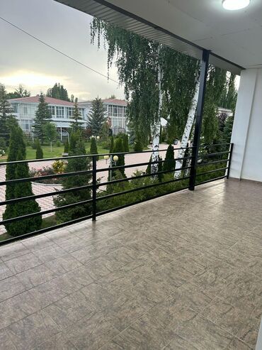 Продажа домов: Таунхаус, 210 м², 5 комнат, Агентство недвижимости, Косметический ремонт at lalafo.kg — 18 Продажа домов: Таунхаус, 210 м², 5 комнат, Агентство недвижимости, Косметический ремонт — 18