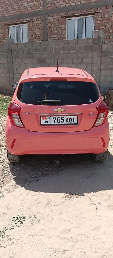 расырочка машина: Chevrolet Spark: 2017 г., 1 л, Автомат, Бензин, Хэтчбэк — 3