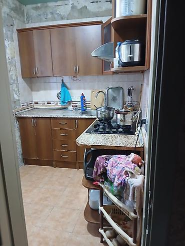 Mətbəx mebeli 150 azn üsdündə asbrator moyka verilir 7 ci mk 7919mm lalafo.az -da Mətbəx mebeli 150 azn üsdündə asbrator moyka verilir 7 ci mk 7919mm