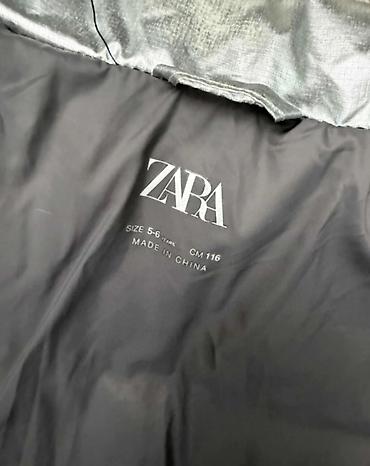 argentinski dres: Zara srebrna jaknica veličine 116 za uzrast 5-5 godina. Na poklon uz — 5