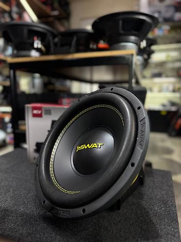 Сабвуферы для авто: Swat Сабвуфер + усилитель моноблок Acv 1.1200 и короб ! Отличный — 2