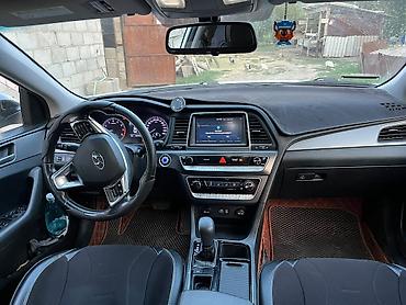 Продажа авто: Hyundai Sonata: 2017 г., 2 л, Автомат, Газ, Седан — 4