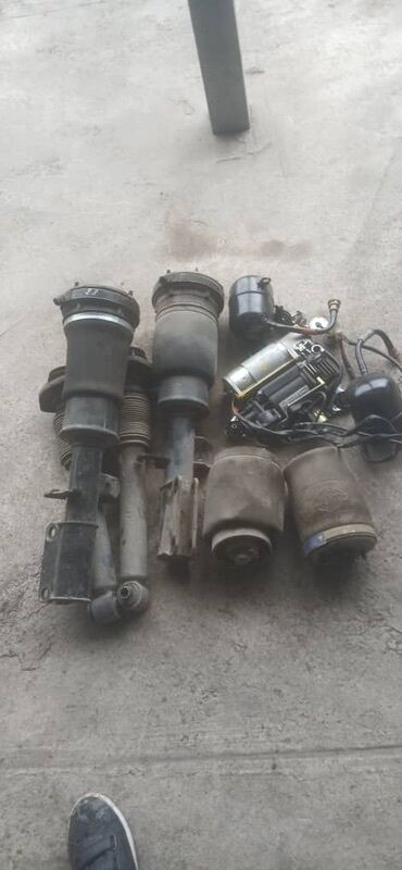 ремонт радиаторов охлаждения автомобилей: Комплект пневмобаллонов BMW Б/у, Оригинал, Германия