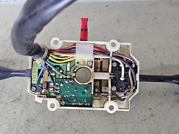 Другие детали рулевой части: Подрулевой переключатель Suzuki Samurai 1991г.в. Оригинал, б/у, из — 11