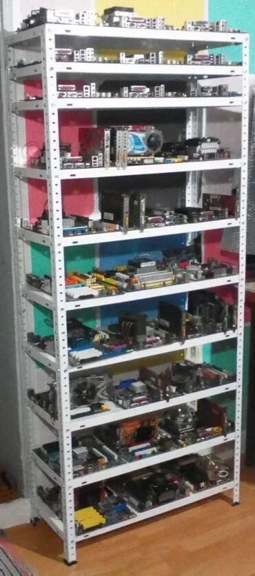 Desktop računari i radne stanice: SAMO POZIV SMS VIBER ZA DOGOVOR 064-012-1234 NA KP PORUKE NE — 13