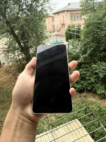 мобильные телефоны поко: Poco X6 Pro 5G, Колдонулган, 256 ГБ, түсү - Боз, 2 SIM