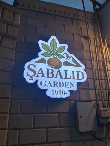 Reklam, çap: Hər növ reklam işləri Peşəkar qrafik və vizual həllər: - Neon işıqlı — 3