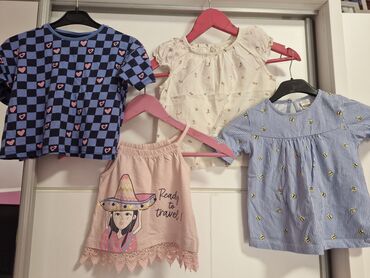 odeća za decu: Bundle: T-shirts, Shorts, For girls, age: 18 months