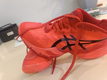 беговые красовки: Эркектердин кроссовкасы, 41, Asics, Колдонулган, түсү - Ток сары, Өзү алып кетүү, Акылуу жеткирүү