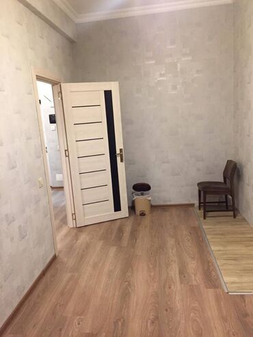 Uzunmüddətli kirayə mənzillər: Nərimanov metrosu yanınında mənzil kirayə verilir. Mərtəbə 16/9. Ümumi — 4