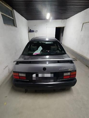 терано 1: Volkswagen Passat: 1991 г., 1.8 л, Механика, Бензин, Седан — 4