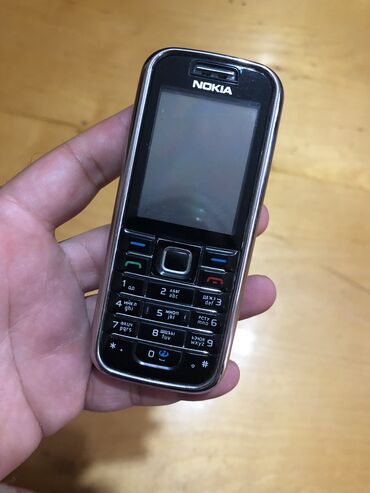 nokia n: Nokia 6260, цвет - Черный, Кнопочный