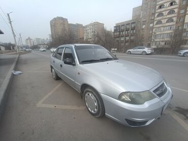 Daewoo: Daewoo Nexia: 2012 г., 1.6 л, Механика, Бензин, Седан