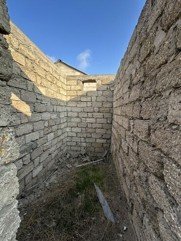 Həyət evləri və villaların satışı: 4 otaqlı, 235 kv. m, Kredit var, Orta təmir — 15