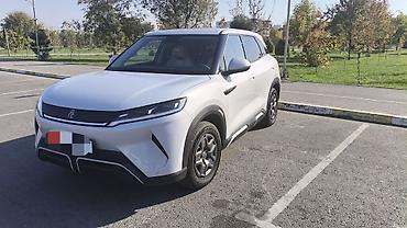 byd song plus цена в долларах: BYD Yuan Up: 2024 г., 0.1 л, Автомат, Электромобиль, Кроссовер — 2