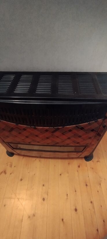 морозильные камеры в баку: Qaz sobası/istilik sobası. Təzədir, heç bir sınığı yoxdur! Kombi