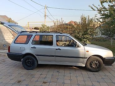 golf: Volkswagen Golf: 1994 г., 1.8 л, Механика, Бензин, Универсал — 6