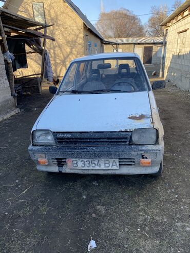 Daihatsu: Daihatsu Cuore: 1987 г., 0.8 л, Механика, Бензин