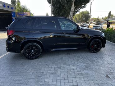 срочно продаю в связи с переездом: BMW X5 xDrive 35i (F15), черный металлик, полный привод. Год 2018 Кар