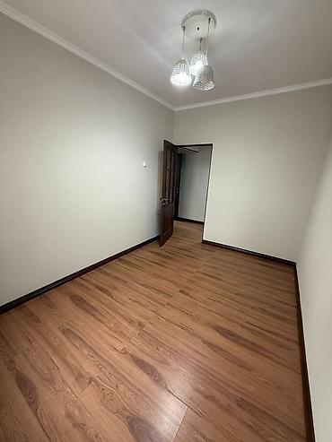 позитив: 4 комнаты, 80 м², Асанбай мкр 105 серия, 1 этаж, Евроремонт — 2