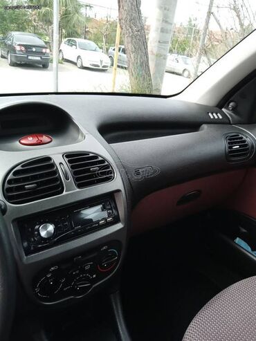 Peugeot: Peugeot 206: 1.4 l. | 2005 έ. 147000 km. Χάτσμπακ — 6