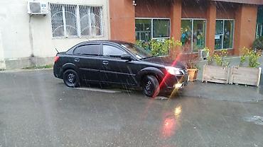 kia qranat: Kia Rio: 1.4 l | 2010 il Sedan — 9