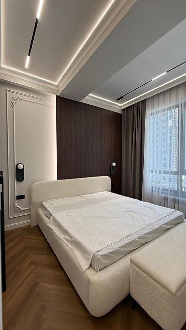 Продажа квартир: 3 комнаты, 92 м², 4 этаж — 7