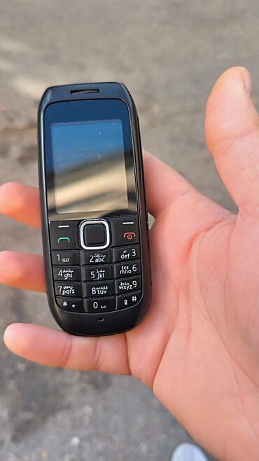 quba telfon: Nokia 1, цвет - Черный, Кнопочный