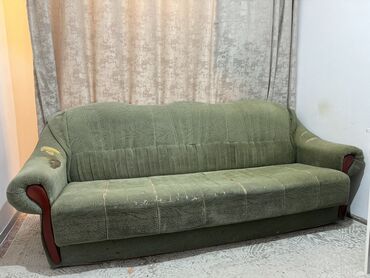 самоклейка для мебели цена: Диван-кровать, цвет - Зеленый, Б/у