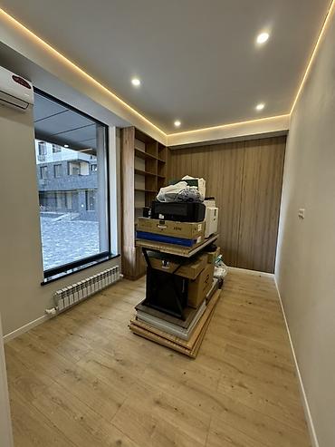 Коммерческая недвижимость: Продажа офисов 62 м², С ремонтом, Многоэтажное здание, 1 этаж — 8