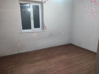 ищу дом ак орго: 30 кв. м, 2 бөлмө, Забор, тосулган, Жертөлө, ороо