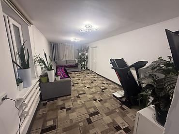 Продажа коттеджей и домов: Продается уютный дом в Бишкеке (Свердловский район) Продается уютный — 4