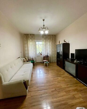 3 комнатная квартира продажа: 3 комнаты, 62 м², 106 серия, 4 этаж, Старый ремонт