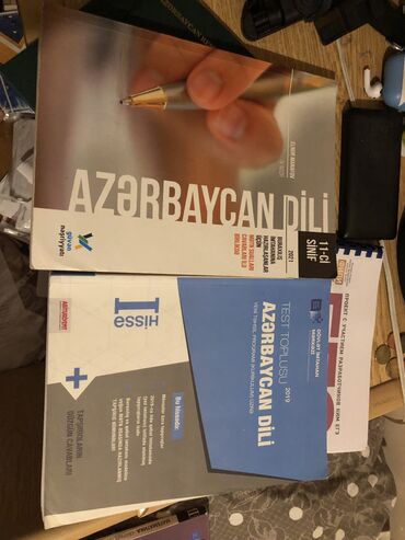 Digər kitablar və jurnallar: Azerbaycan Dili