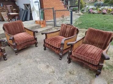 Stilske garniture: Stilska garnitura u odlicnom stanju, trosed i tri fotelje — 9