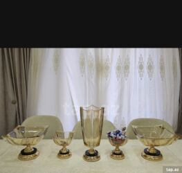 demir gul qablari: Vaza dəsti