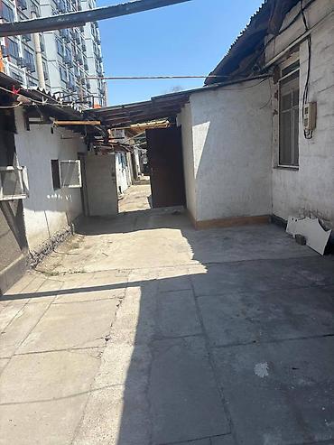 imak: 3 комнаты, 50 м², Церковь 1 этаж, Старый ремонт — 1
