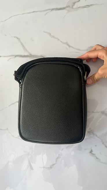 pull bear: Срочно продаю барсетку U.S Polo Assn. Состояние 10/10 (максимум — 2